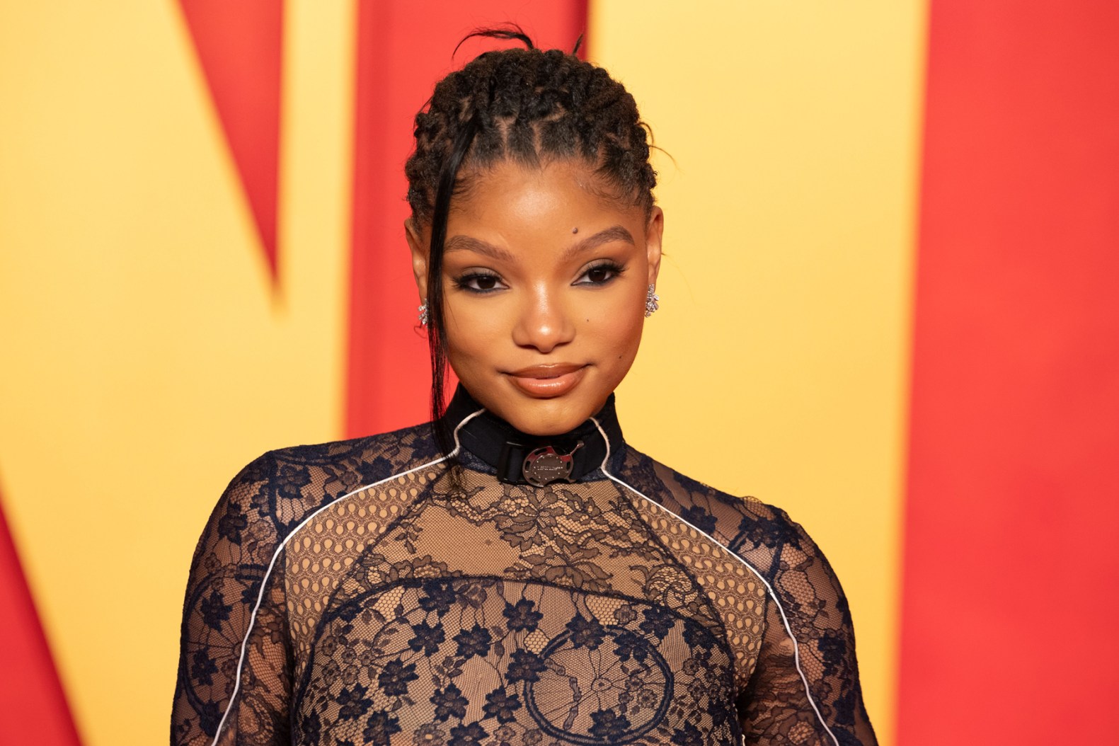 diana smits add photo halle bailey porn