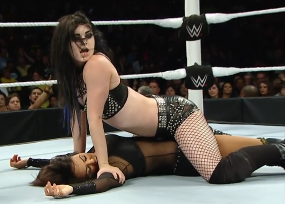 chris glisson recommends wwe paige pron pic